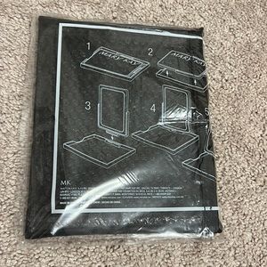 Mary Kay 8.5 x 6 Black Zipper Bag and Mirror